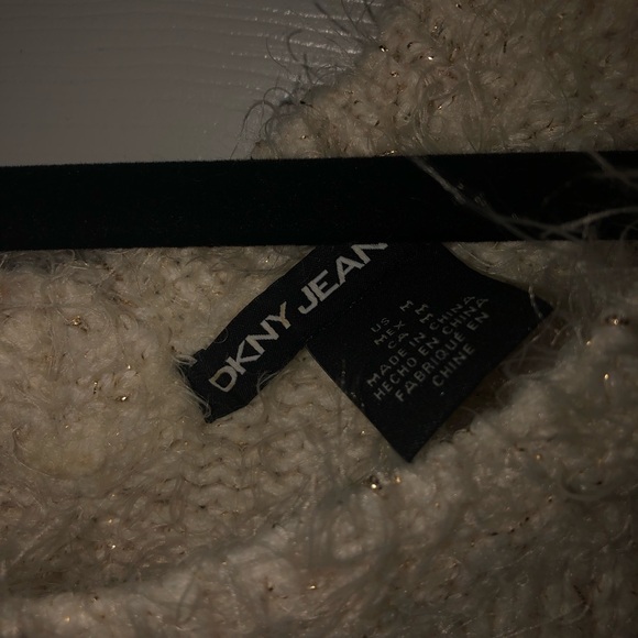 Vintage DKNY Knitted Fuzzy Cream &Gold Sweater- M - Picture 7 of 9